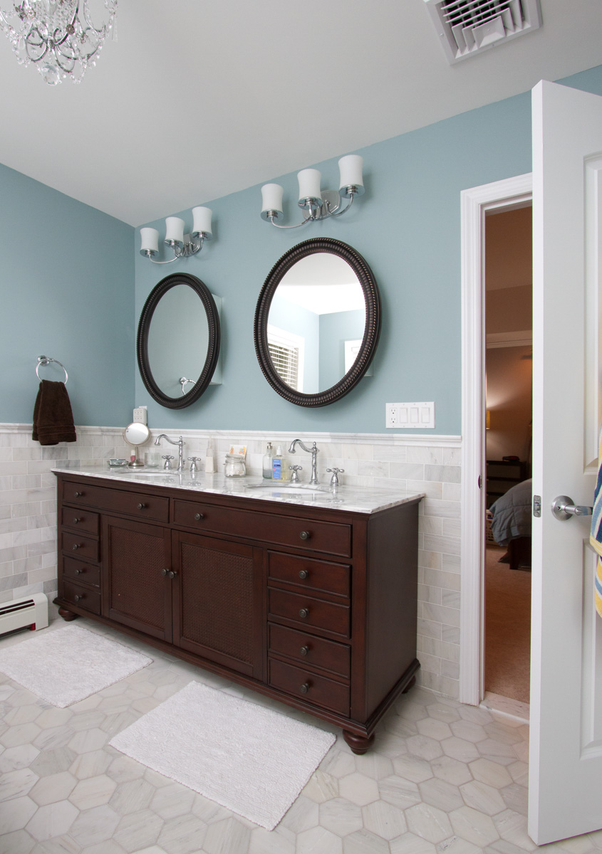 Lake Success Residence