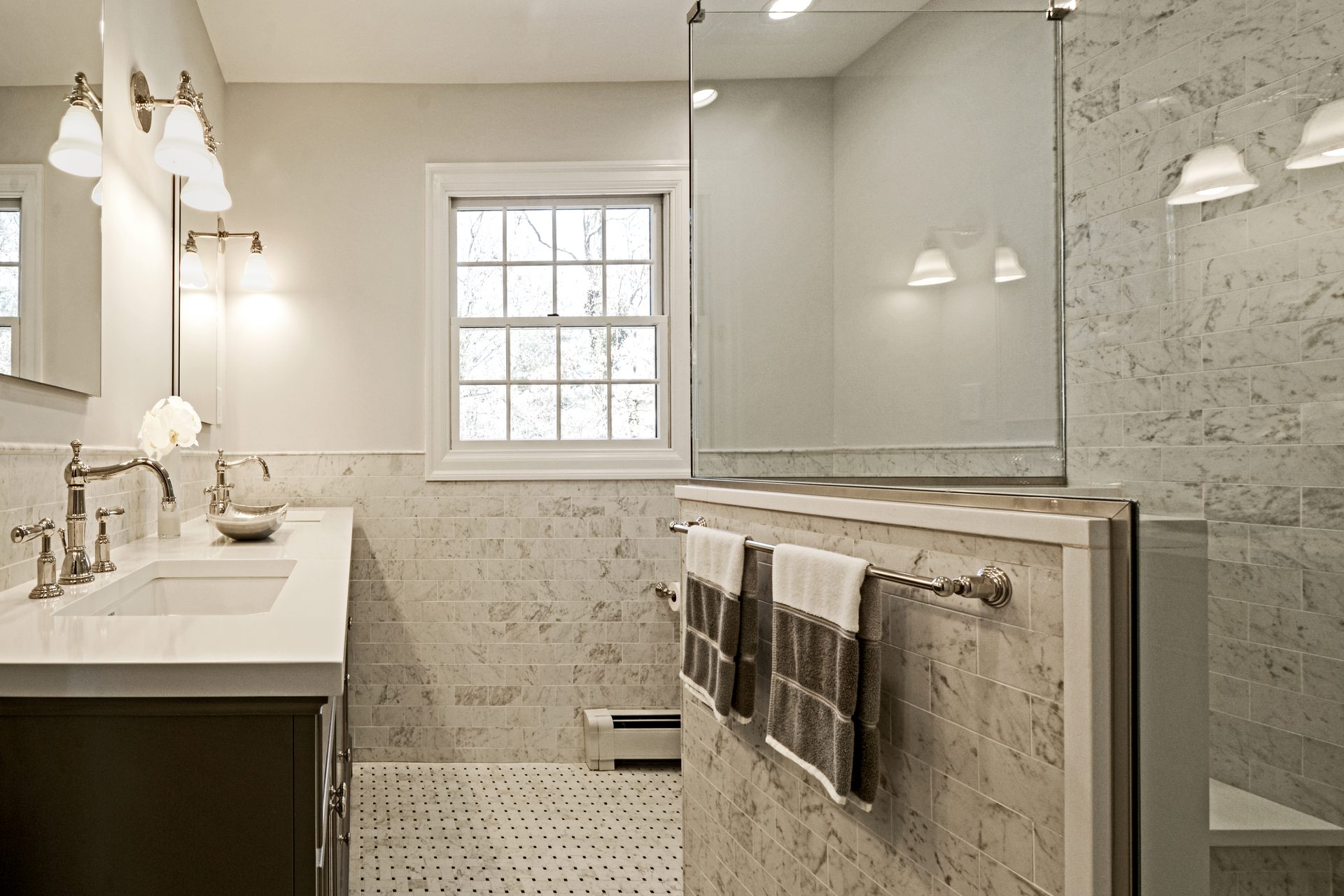 Roslyn Heights Residence