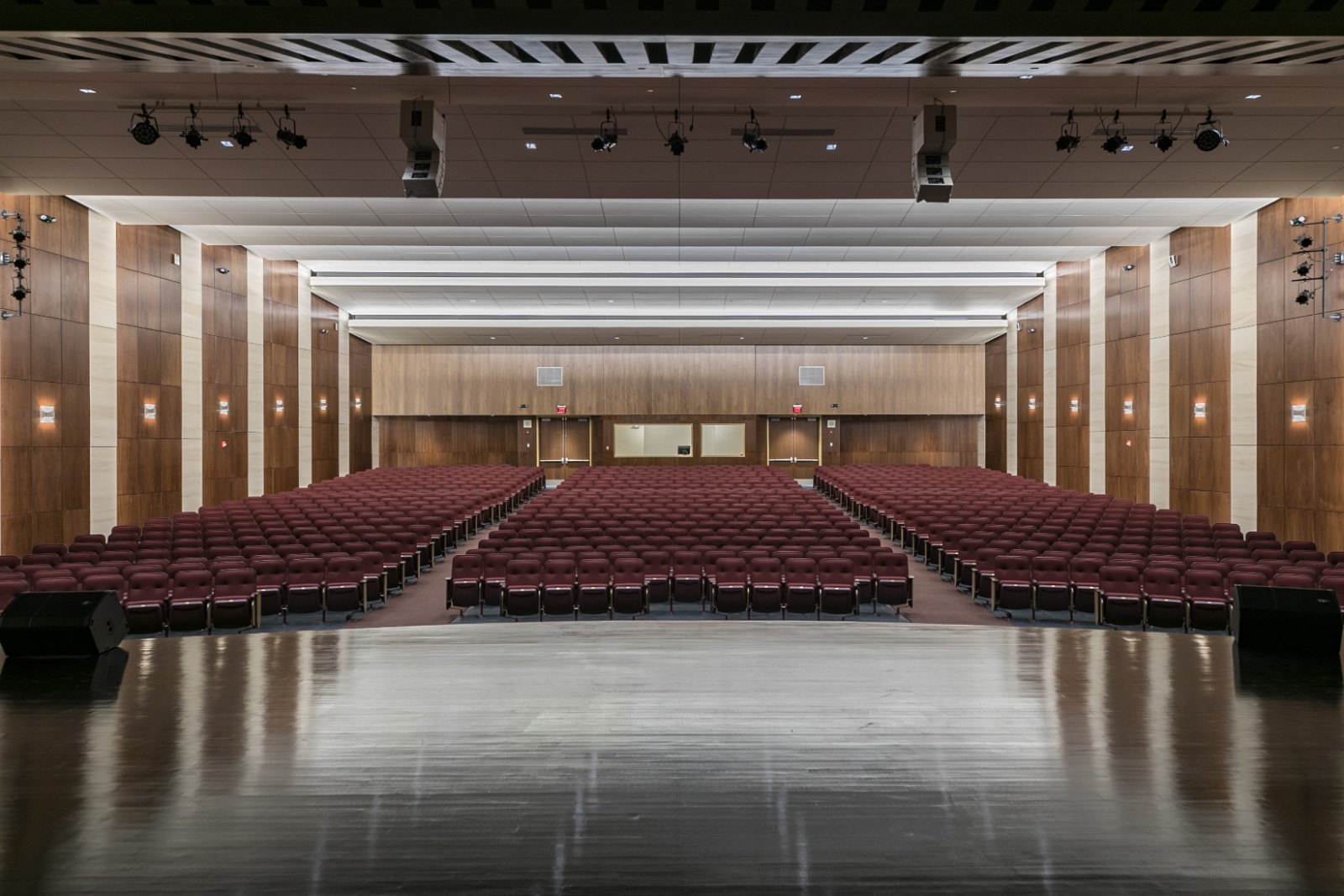 Floral Park High School - Photo 5