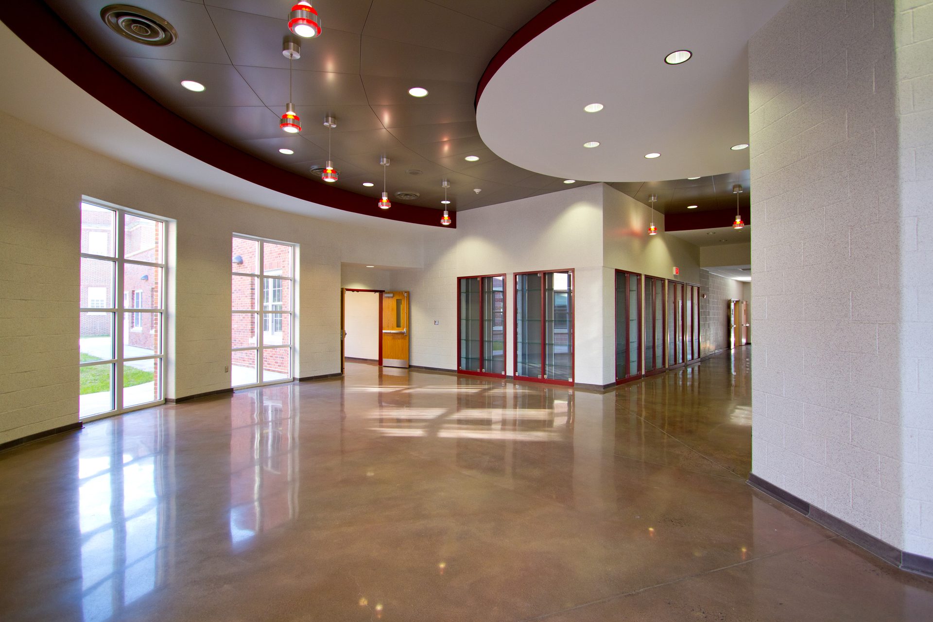 Garden City Middle School - Photo 5