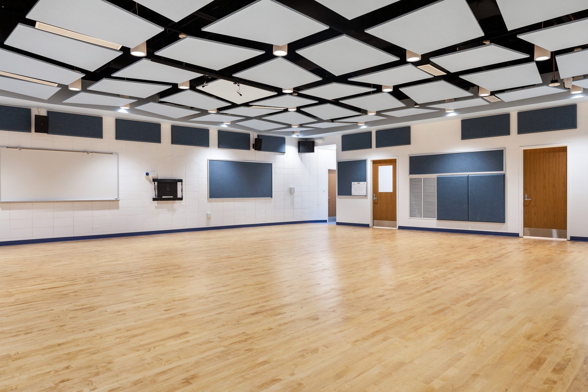 Oceanside High School - Photo 1