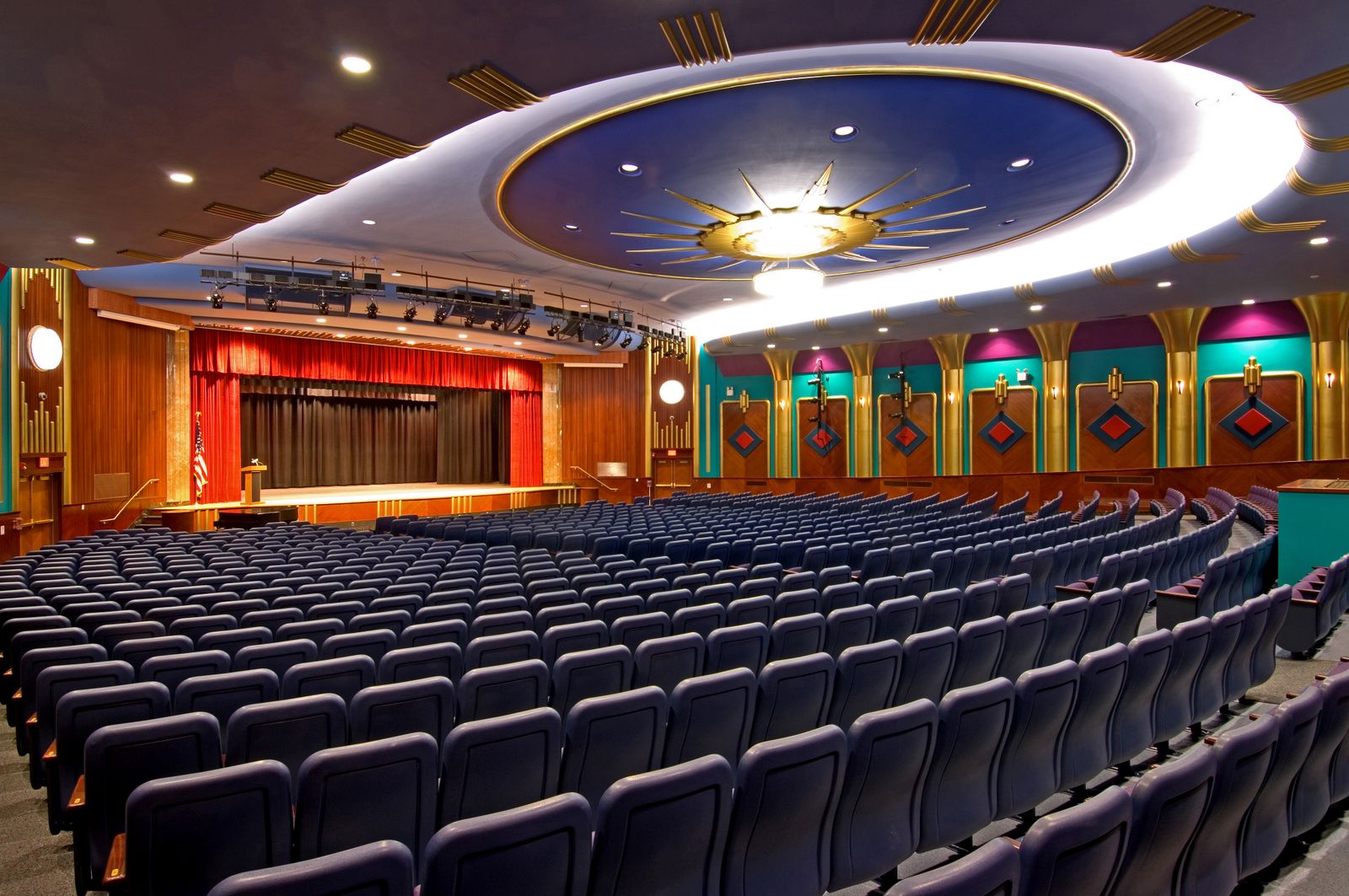 Uniondale High School - Photo 4