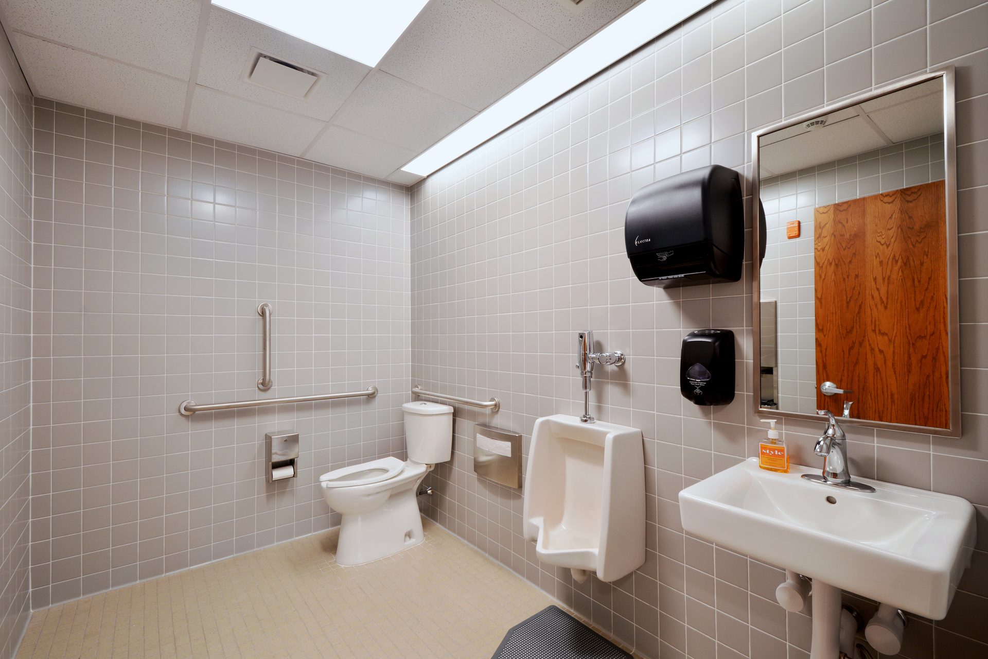 Smithtown Fire Department Station 1 - Photo 3