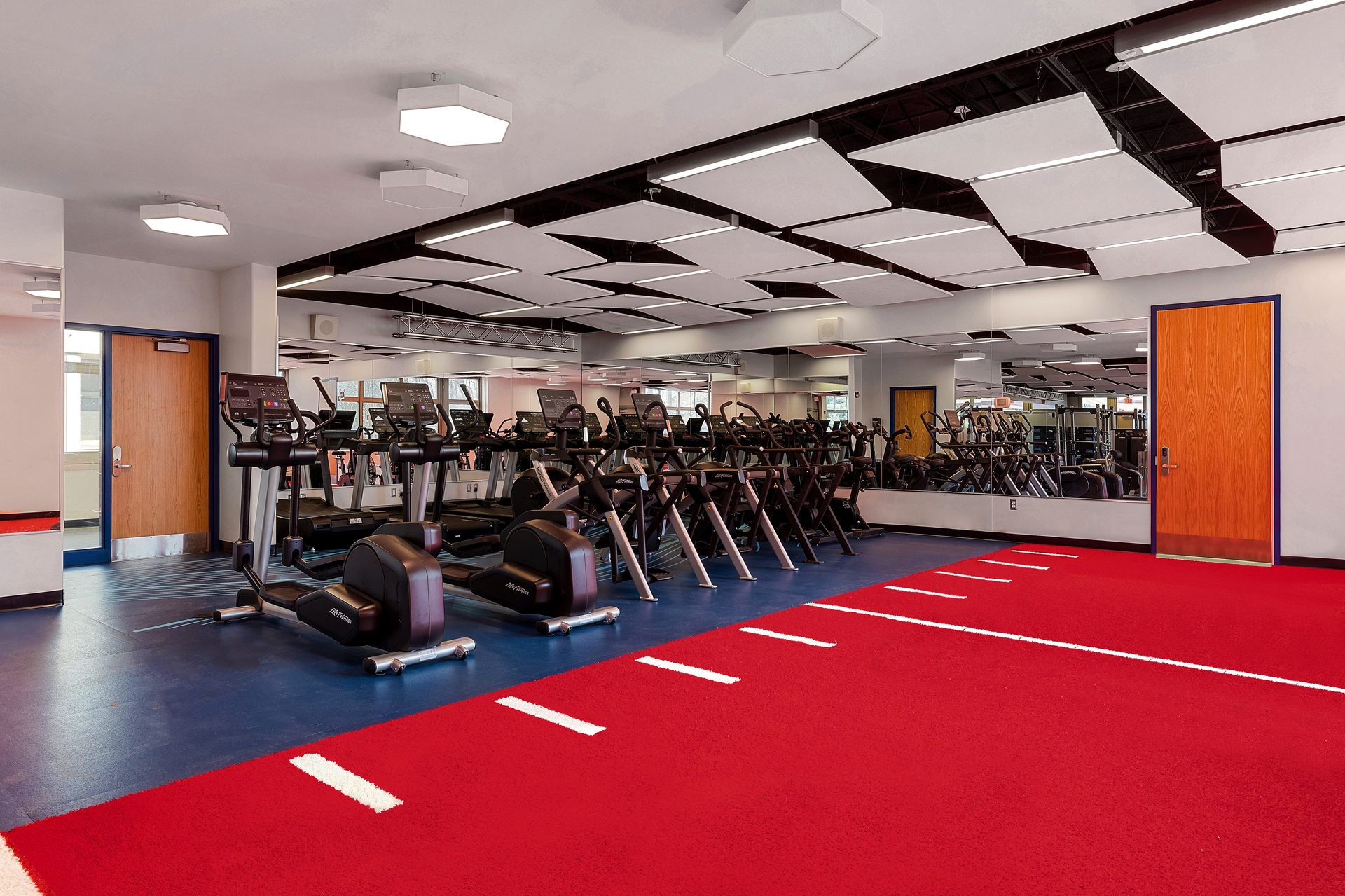 Cold Spring Harbor HS Fitness Center - Photo 10