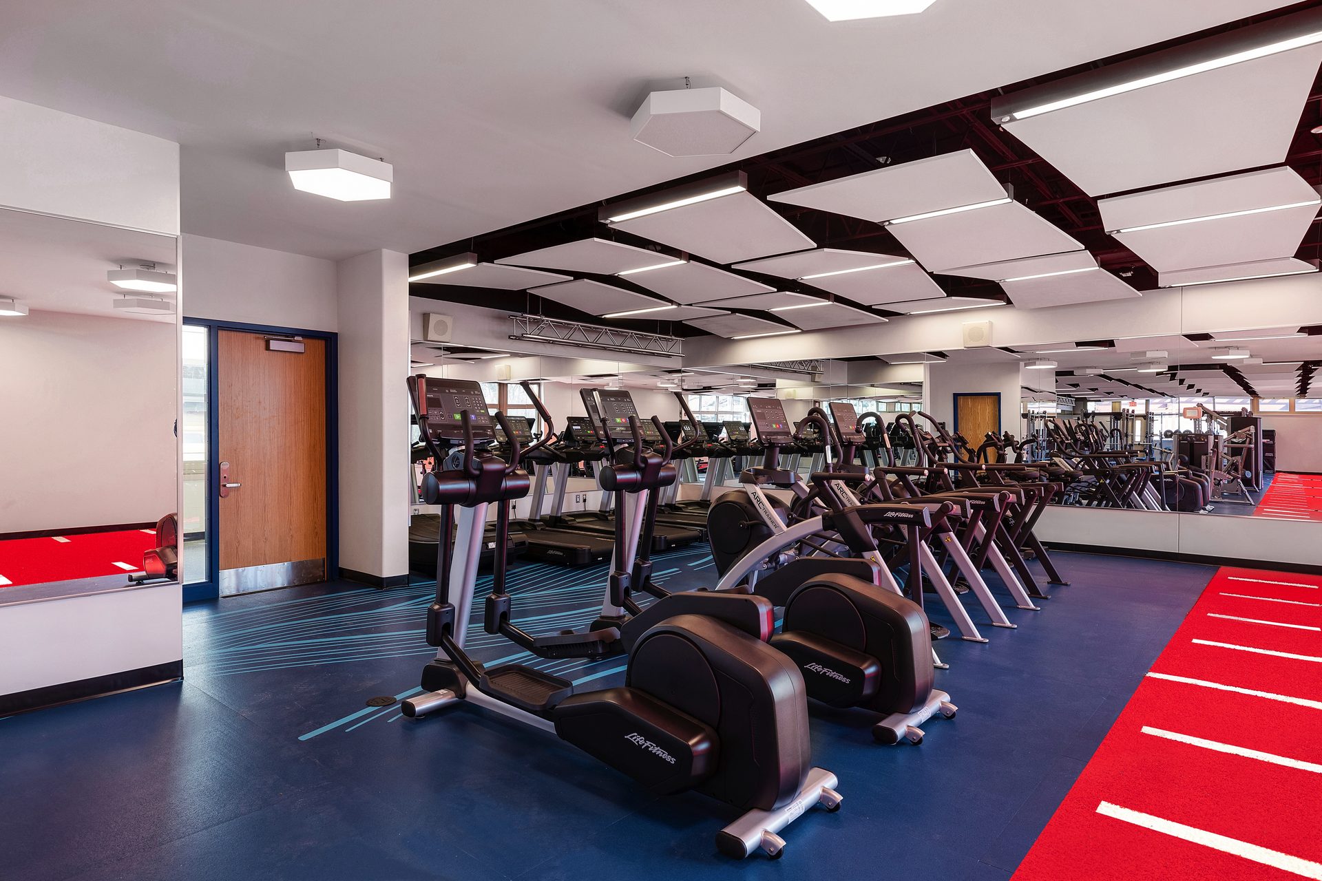 Cold Spring Harbor HS Fitness Center - Photo 7