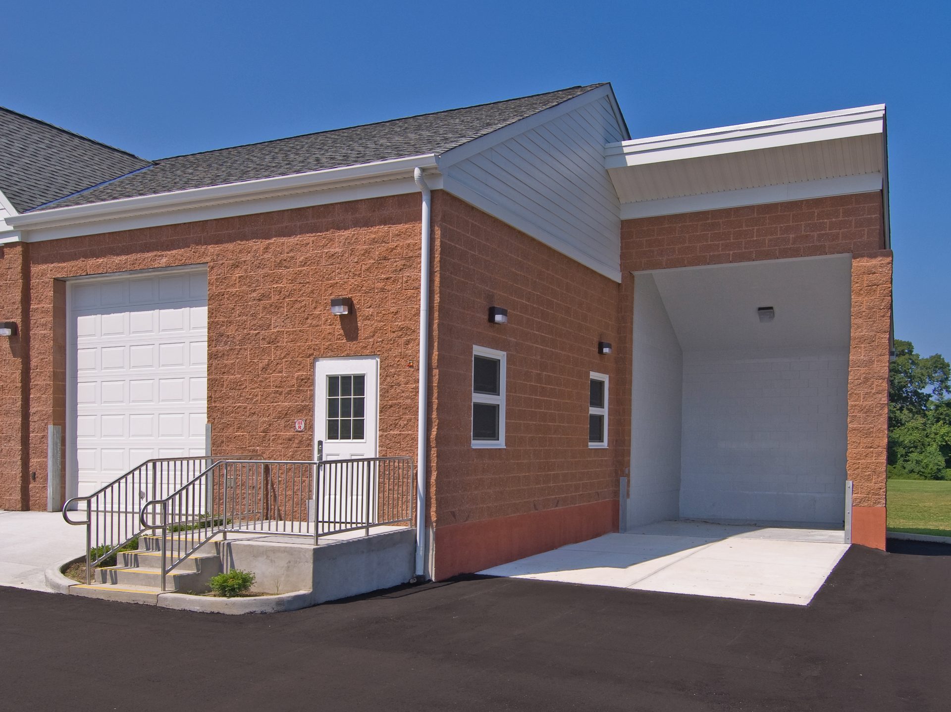 Setauket Auto Body Shop - Photo 4