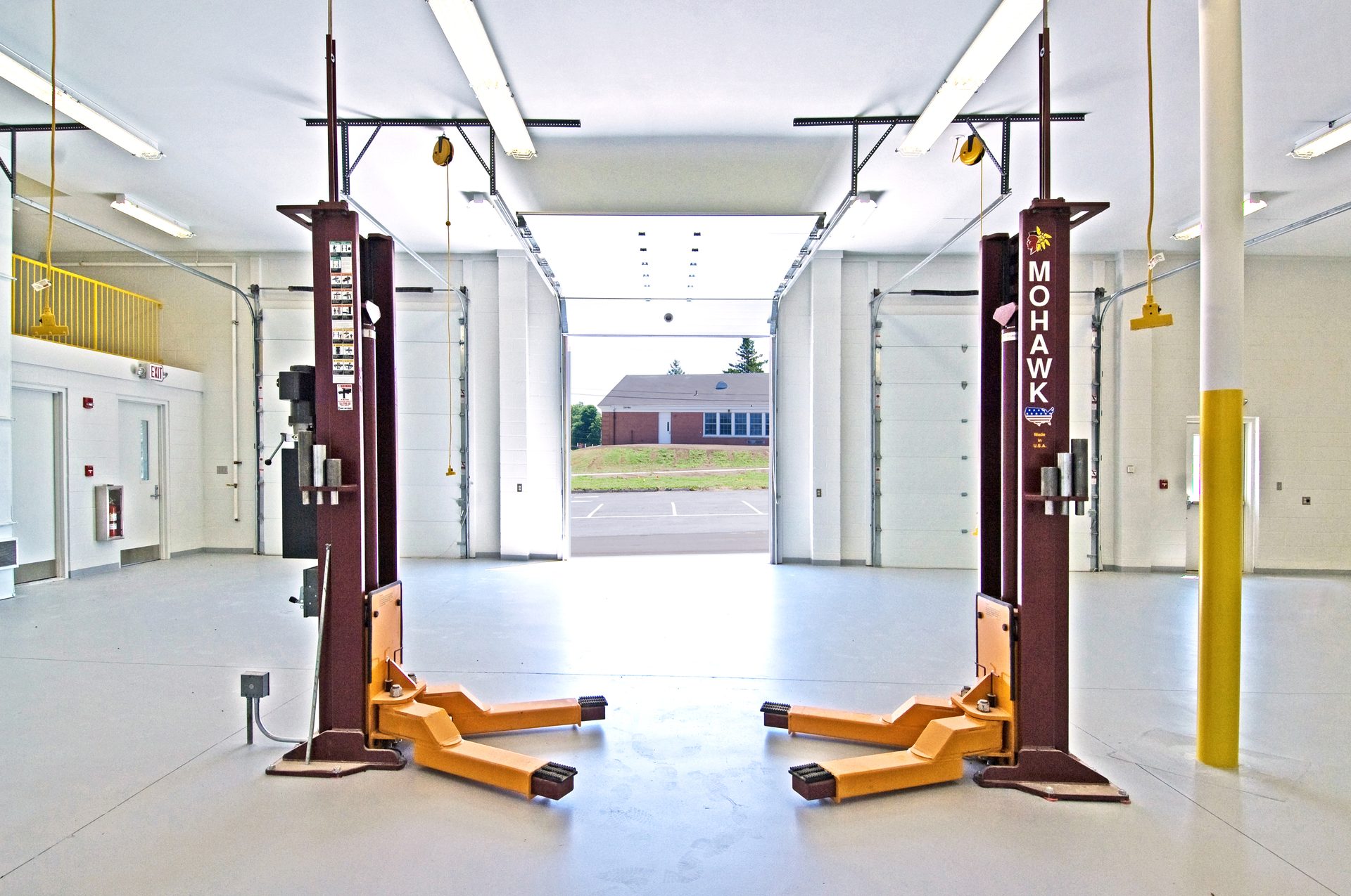 Setauket Auto Body Shop - Photo 8