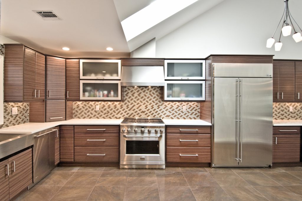 Roslyn Heights Residence - Photo 2