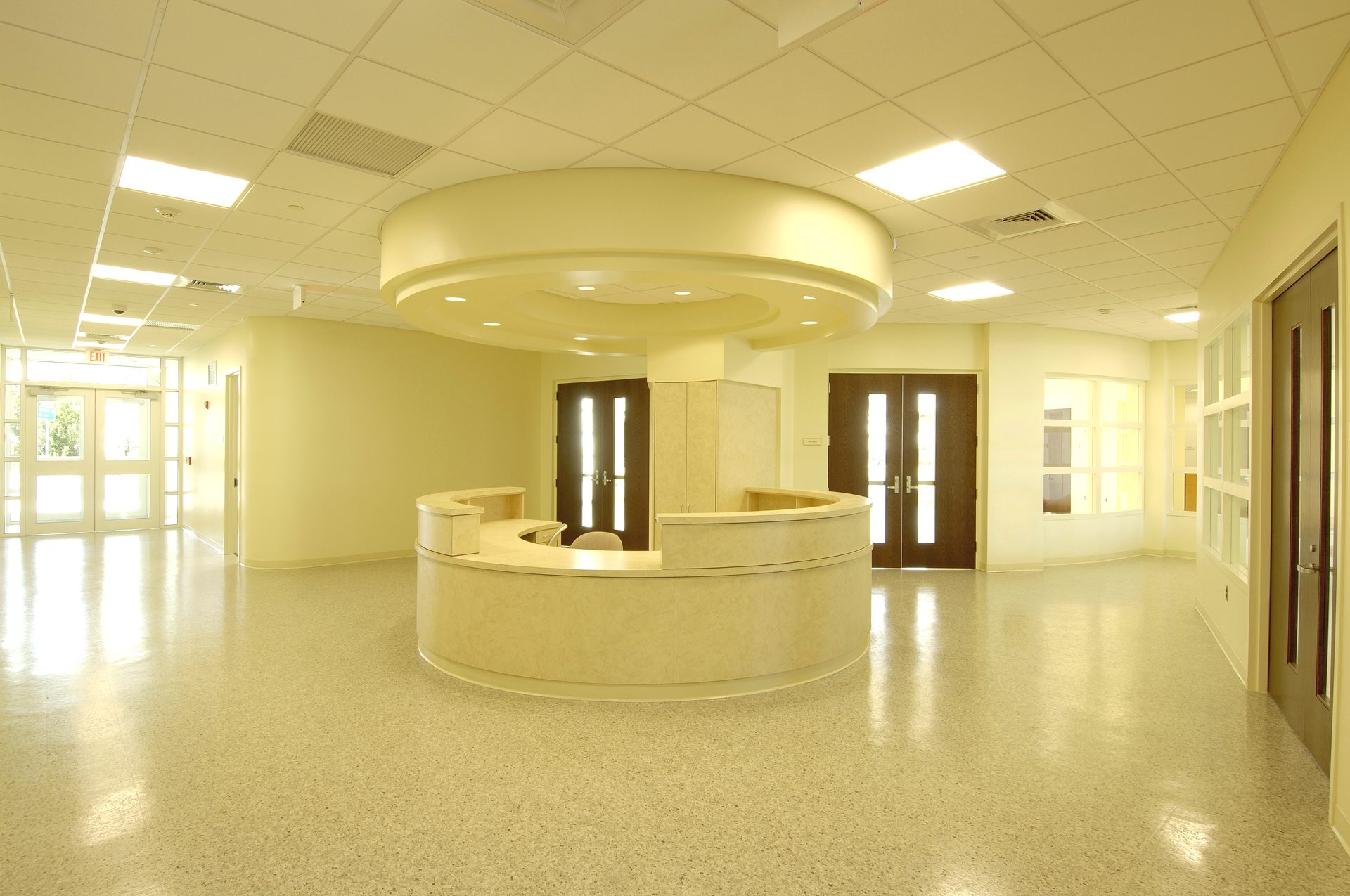 Hicksville Public Library - Photo 5