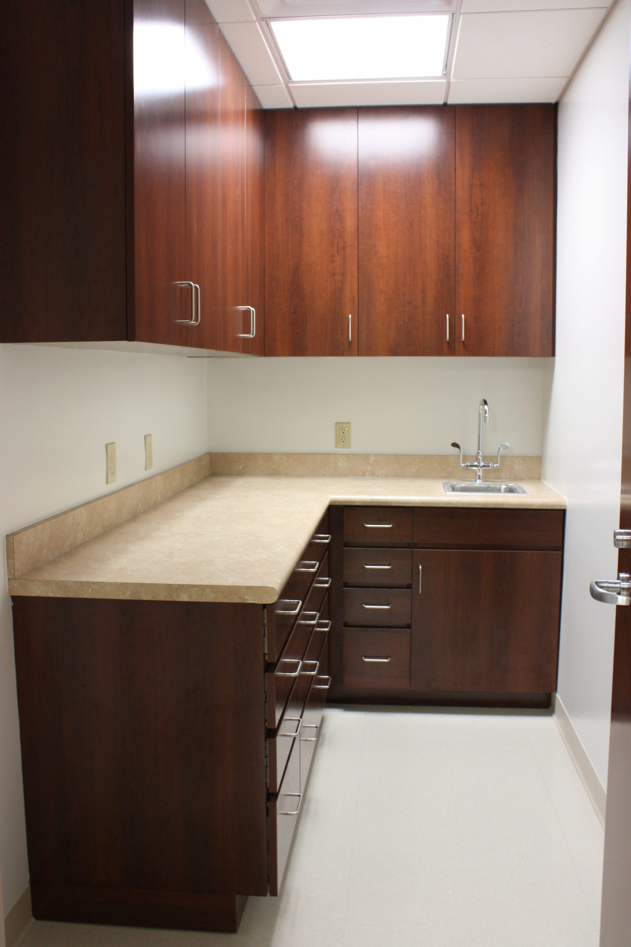 Advanced Dermatology Center-Commack - Photo 5