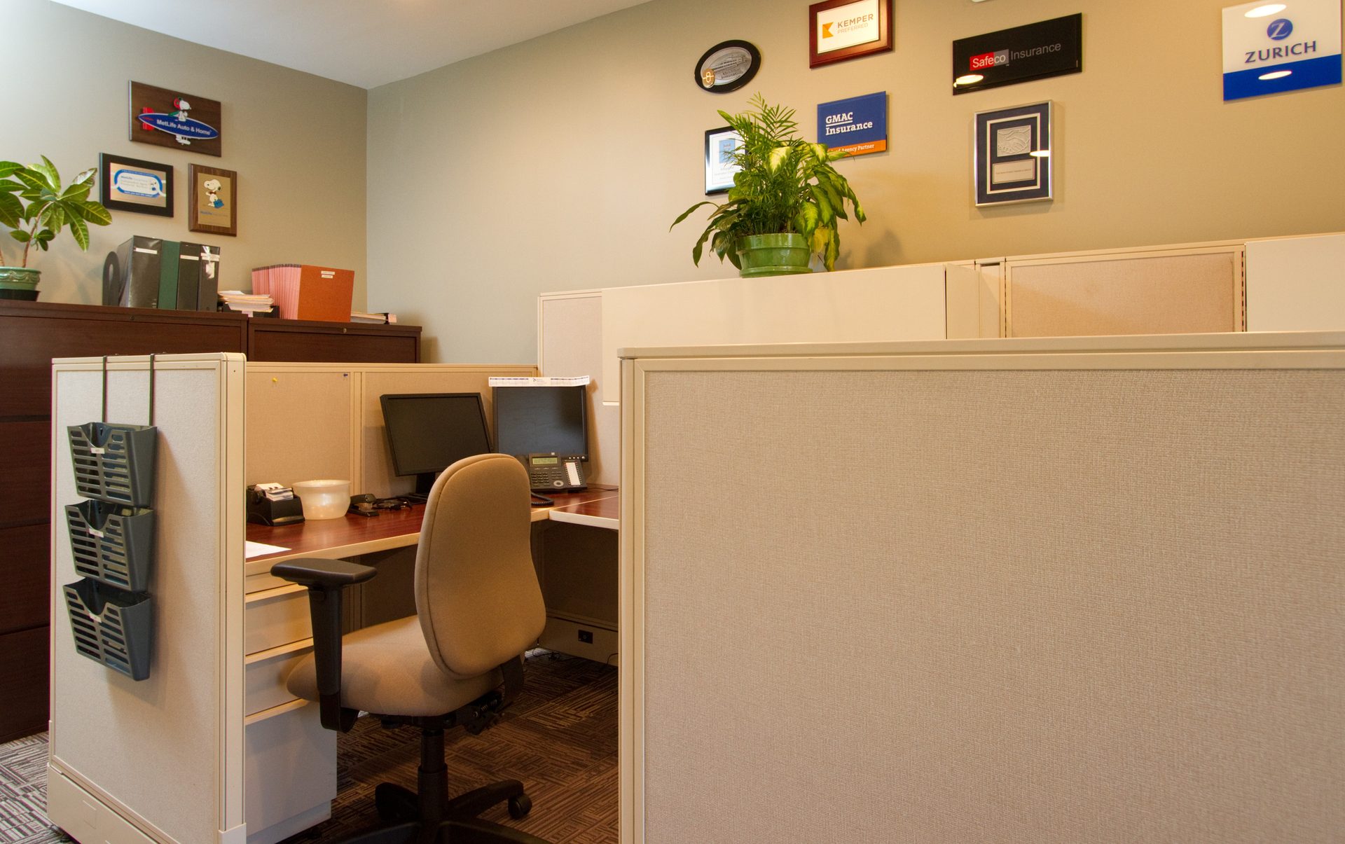 Folks Insurance Group-West Sayville - Photo 8