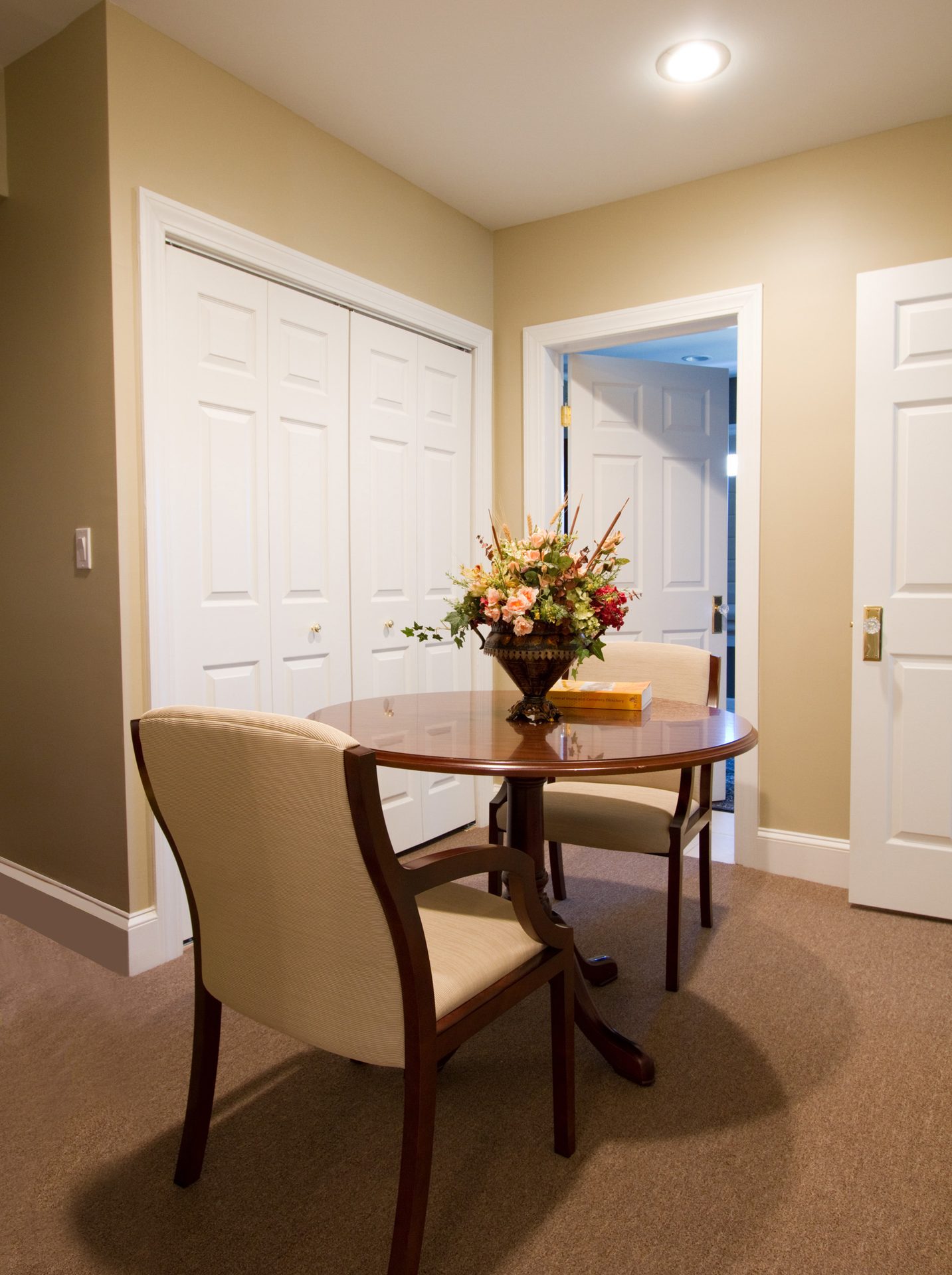 Folks Insurance Group-West Sayville - Photo 12